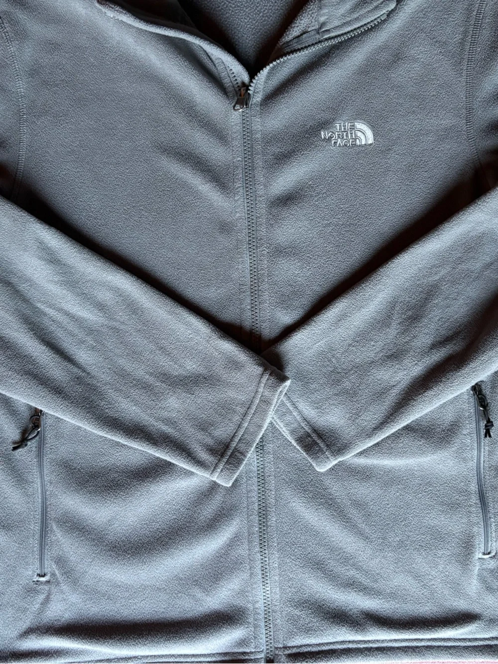 The North Face Glacier Fleece Jacket- Men’s Size Medium- Light Grey